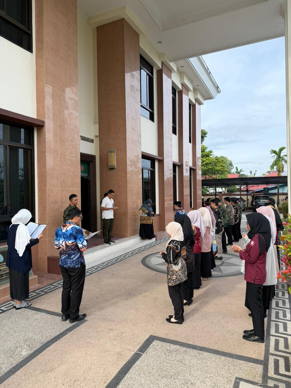 Kegiatan Apel Jumat, 23 Januari 2026